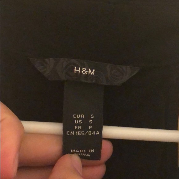 Black Blouse - Picture 3 of 3